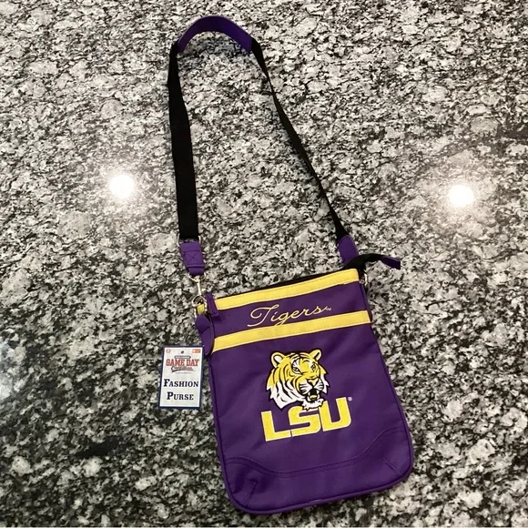 🟣 NWT - LSU Tigers - Women’s Crossbody Purse - Beautiful - Functional - Fans - Picture 3 of 16